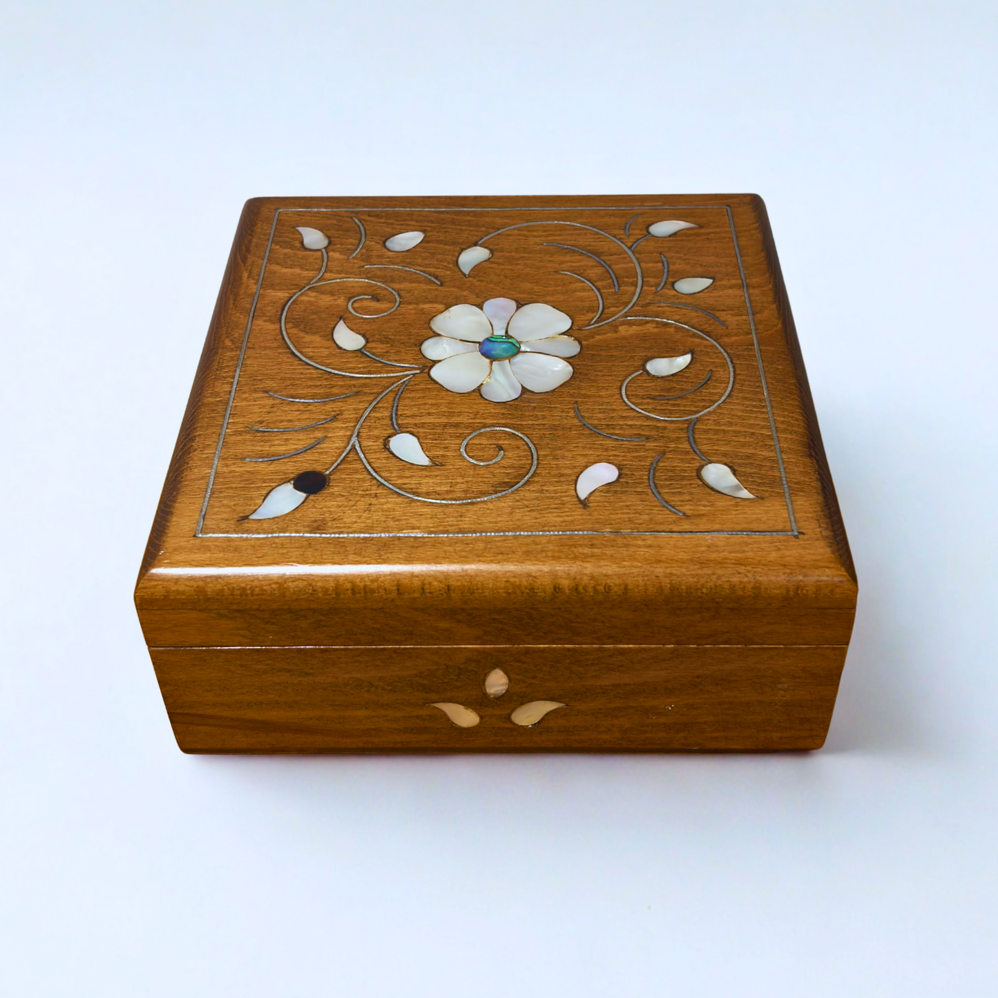 Handcrafted Damascene Luxury Box – Mother of Pearl & Velvet Elegance