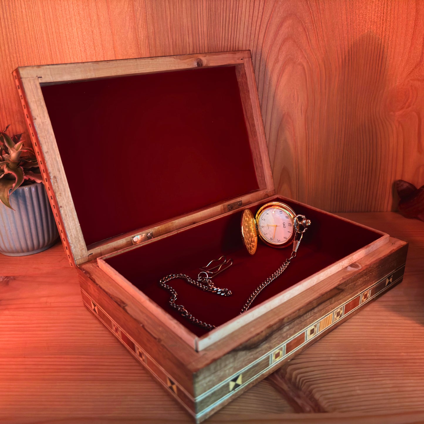 Scatola Damascena in Legno per Gioielli – Arte Orientale Artigianale