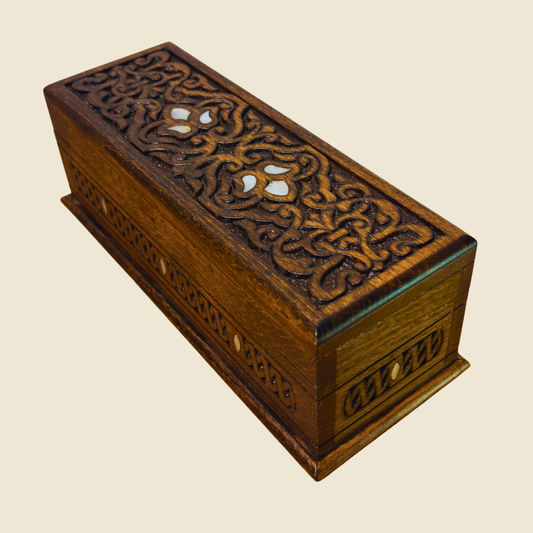 Boîte de Luxe Sculptée à la Main – Nacre & Velours