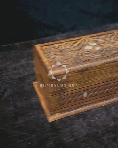 Luksusowa Ręcznie Rzeźbiona Szkatułka z Damaszku – Masa Perłowa & Aksamit